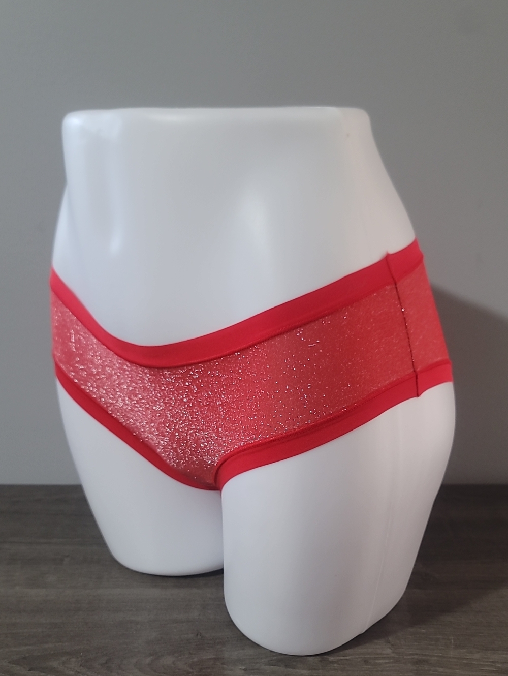 Victoria's secret pink no show VERY SEXY Cheeky panty RED SHIMMER XSMALL